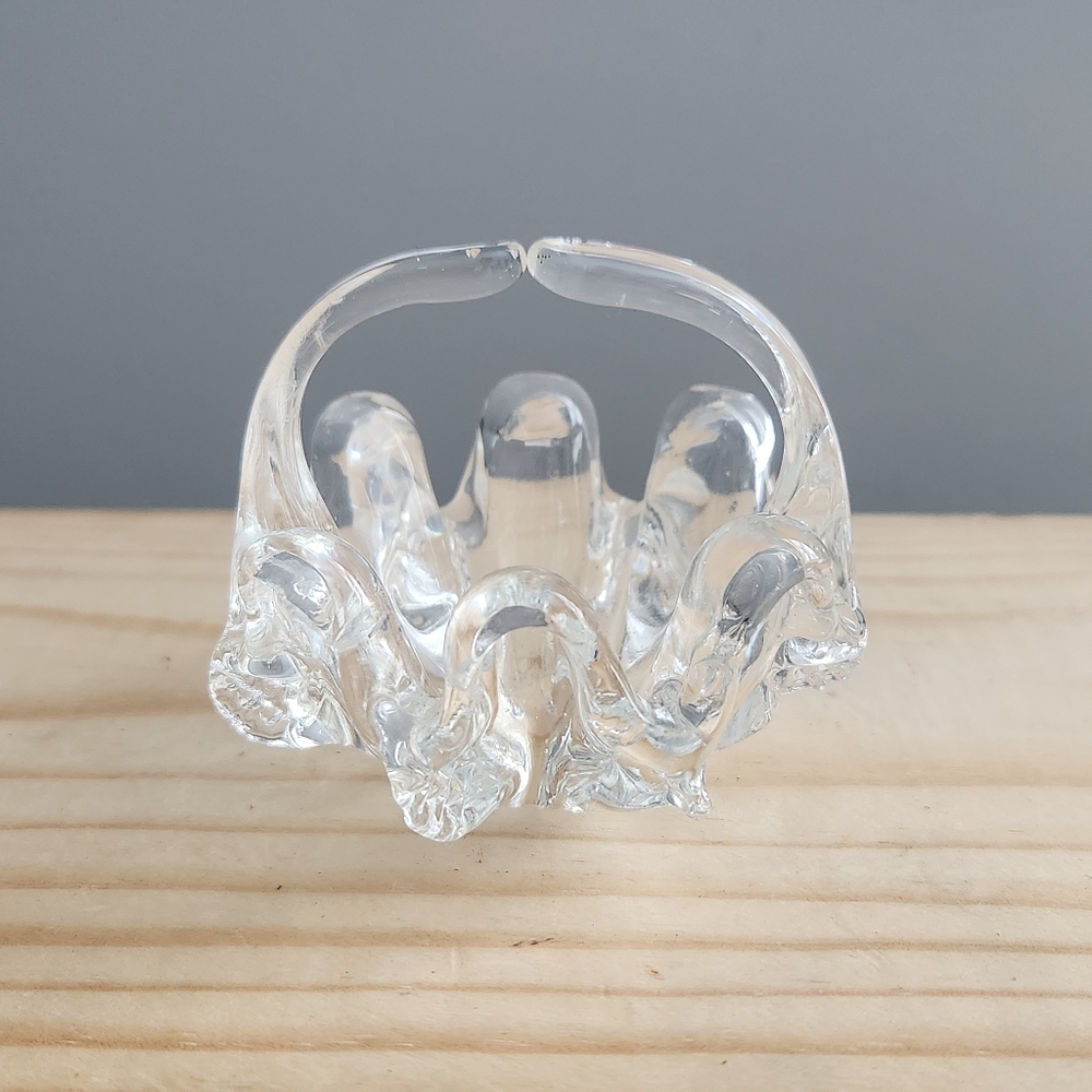 Glass/Crystal Basket Ring/Jewelry Holder